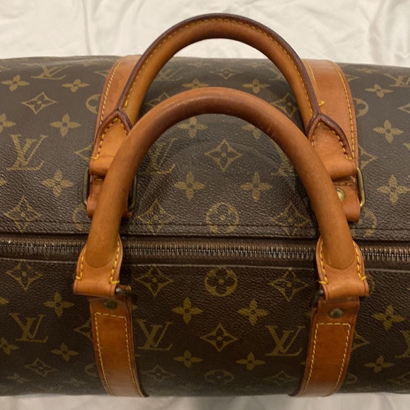 Louis Vuitton LV
Monogram Keepall 50 - Picture 11 of 16